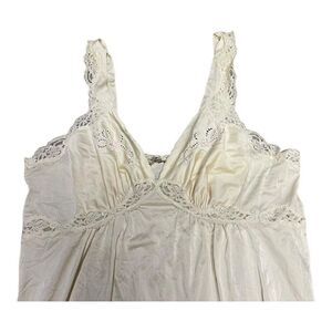 Shadowline Sleeveless Lace Trim Nylon Vintage Sweep V Neck Nightgown Size Medium
